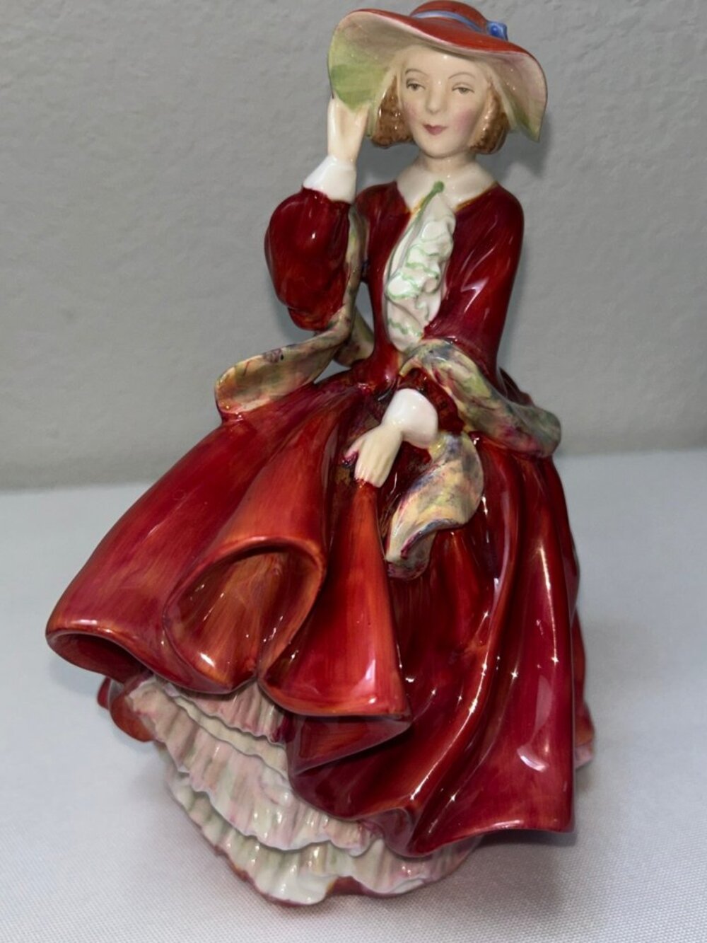 MINT Rare HN1834 Signed JE 1941 Wartime Royal Doulton "TOP O THE HILL" Figurine